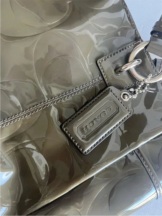 Coach Olive Green Op Art Embossed Patent Leather East West Gallery Tote - Picture 8 of 16